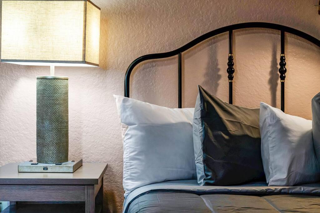 Designer Corner Suite 3Br/2Ba - Disney, Universal, Convention Center & Seaworld Orlando Luaran gambar